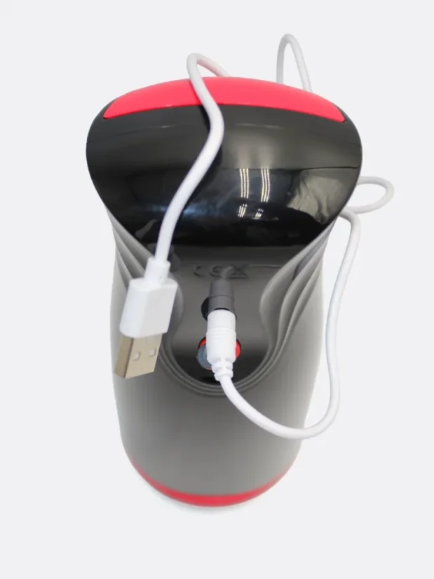 Vzdychající automatický masturbátor Everycom Rebel s funkcí sání