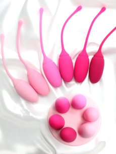 Sada vaginálních činek S-Hande Rose pro posílení pánevního dna