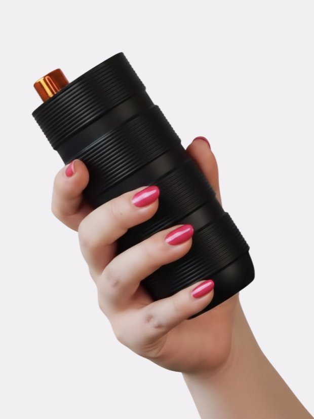 Vibrační masturbátor Blush M Platinum