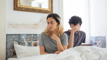 Dlouhodobý vztah bez sexu: Proč přestáváme mít sex a co s tím?
