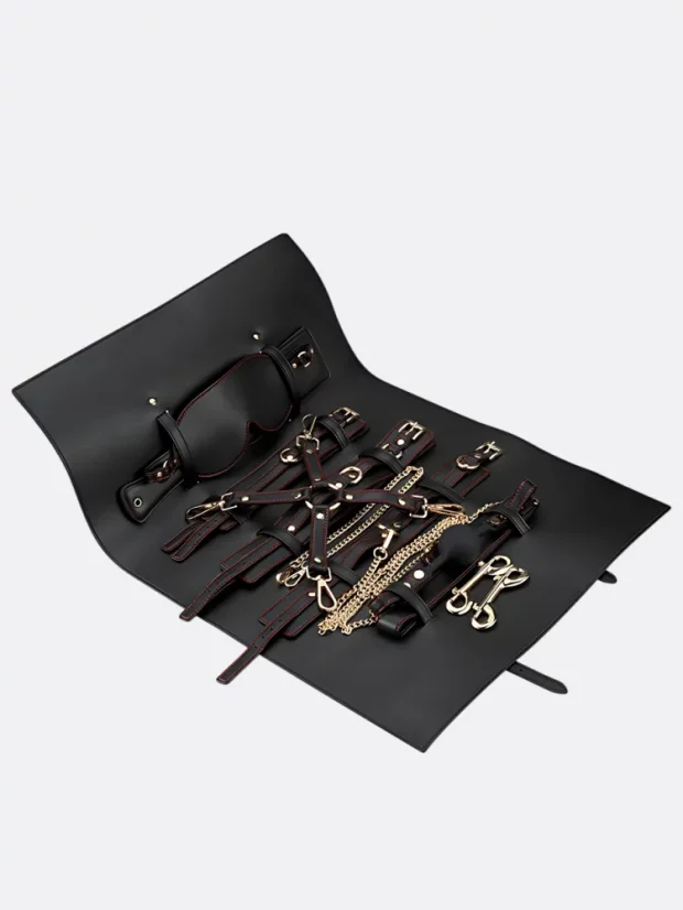 Elegantní cestovní BDSM sada pomůcek Enjoy It černá