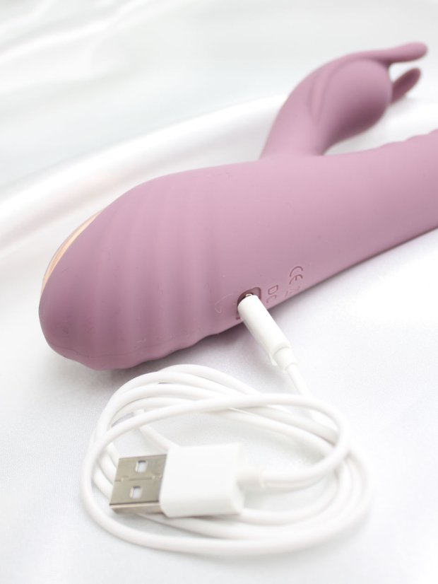 Pulzační vibrátor DKK Tech Amelia s výběžkem na klitoris