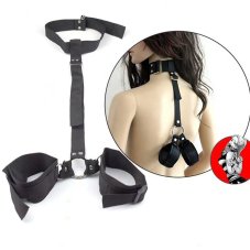 Bondage postroj s obojkem
